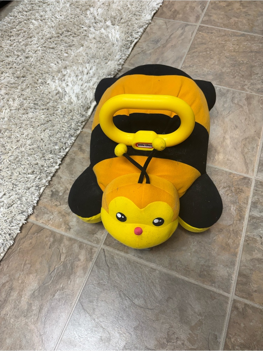 Little Tikes Yellow Bee Ride-On Racer - Picture 2 of 2